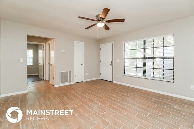 Building Photo - 3651 Coppertree Cir