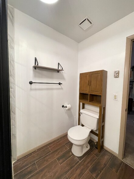 Building Photo - 53 Hortons Rd