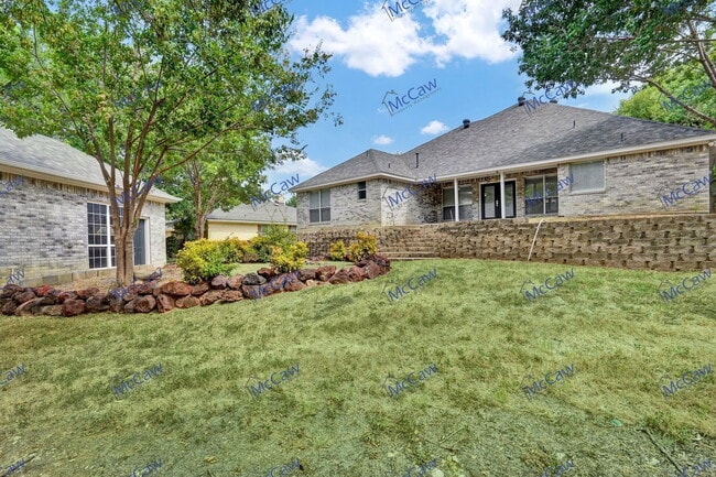 Building Photo - 6113 Lantana Ln