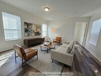 Building Photo - 2038 Palm St