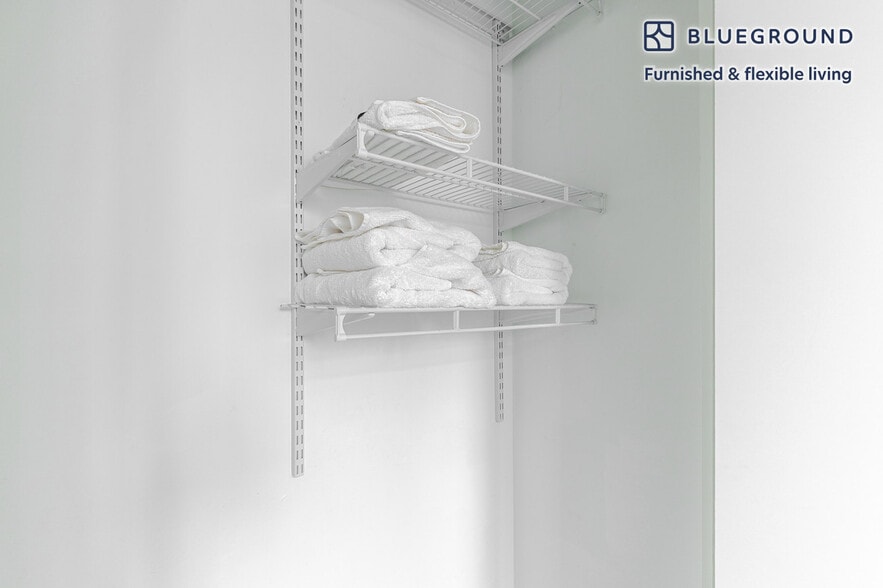 Building Photo - 61 W Erie St