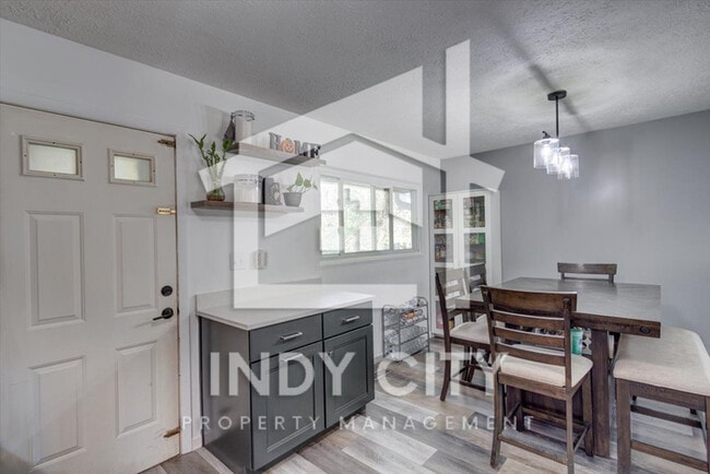 Building Photo - 4144 Balboa Dr