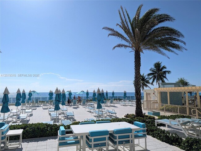 Building Photo - 2501 S Ocean Dr