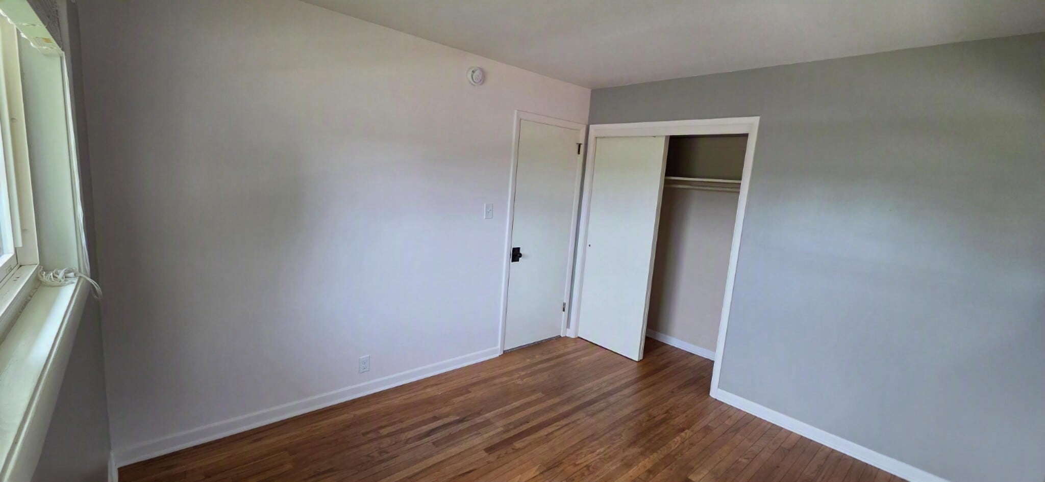 Building Photo - 5532 W 25th St