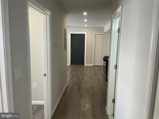 Building Photo - 330 63rd St NE