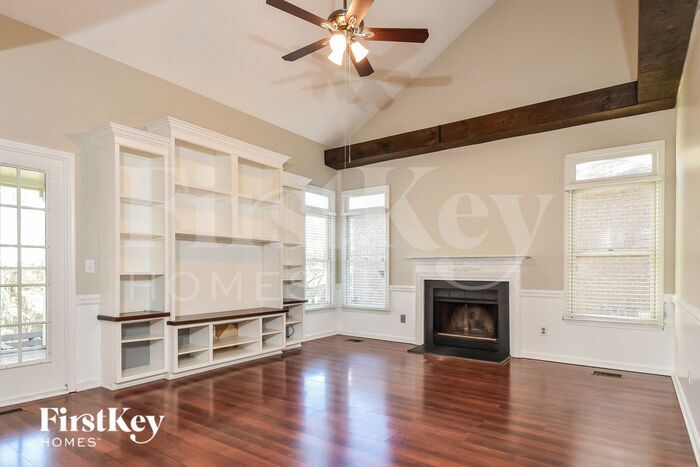 Building Photo - 5102 Birnamwood Trail