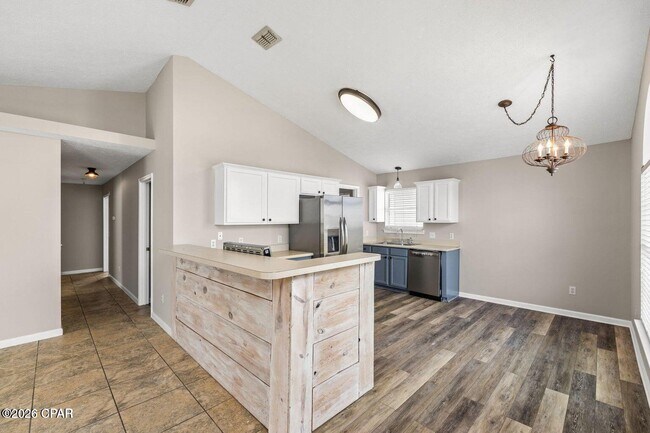 Building Photo - 209 Coquina Shell Wy