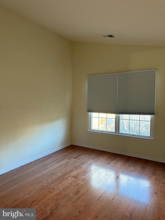 Building Photo - 26 Tree Swallow Dr