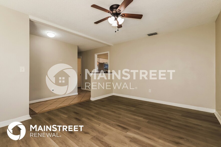 Building Photo - 2860 Orchid Ln