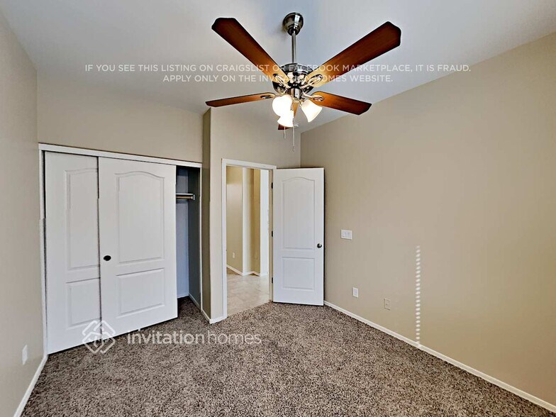 Building Photo - 2862 S Arroyo Ln