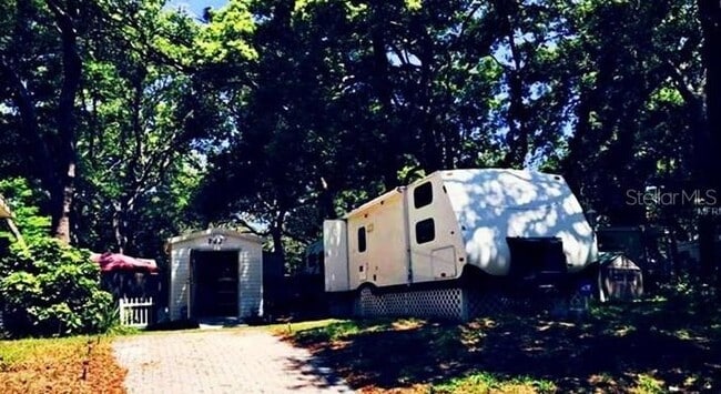 Primary Photo - 3000 Clarcona Rd