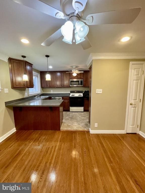 Building Photo - 119 E 11th Ave