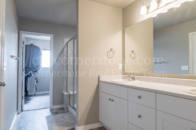 Building Photo - 8056 Woodmen Center Heights