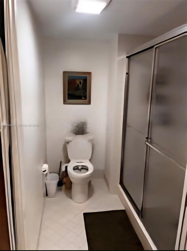 Building Photo - 900 SW 142nd Ave