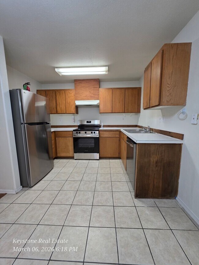 Building Photo - 15454