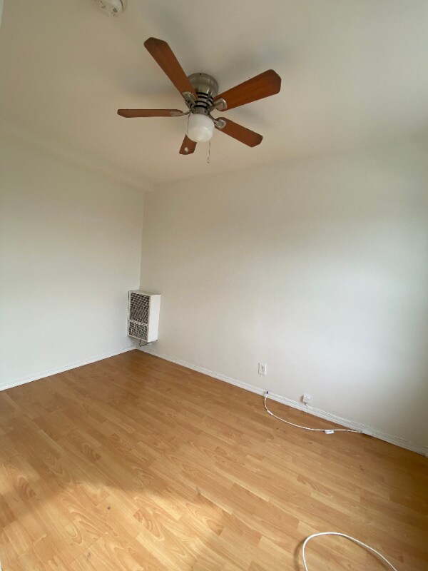 Building Photo - 5932 Melrose Ave