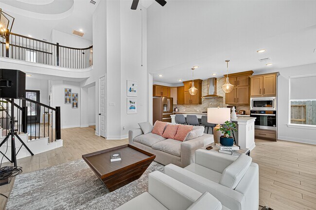 Building Photo - 8735 Flounder Rosa Ln