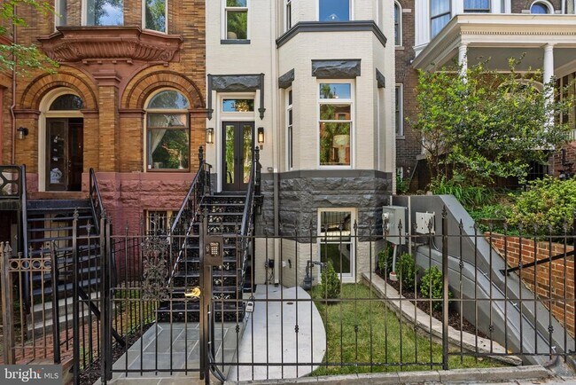 Building Photo - 1816 Belmont Rd NW