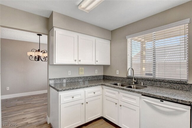 Building Photo - 1508 Winter Lily Ct