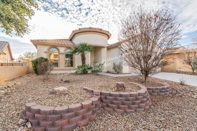 Building Photo - 799 West Camino Tunera