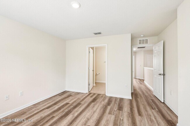 Building Photo - 593 Coastline Wy