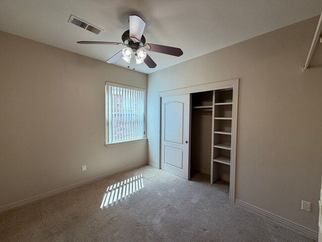 Building Photo - 4 Bedroom Home Plus Office Available Near Eubank Blvd NE & Paseo Del Norte!