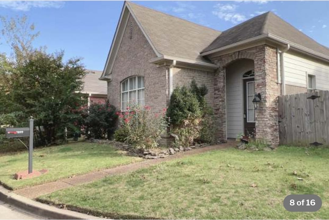 Building Photo - 7899 Rushmeade Cir N