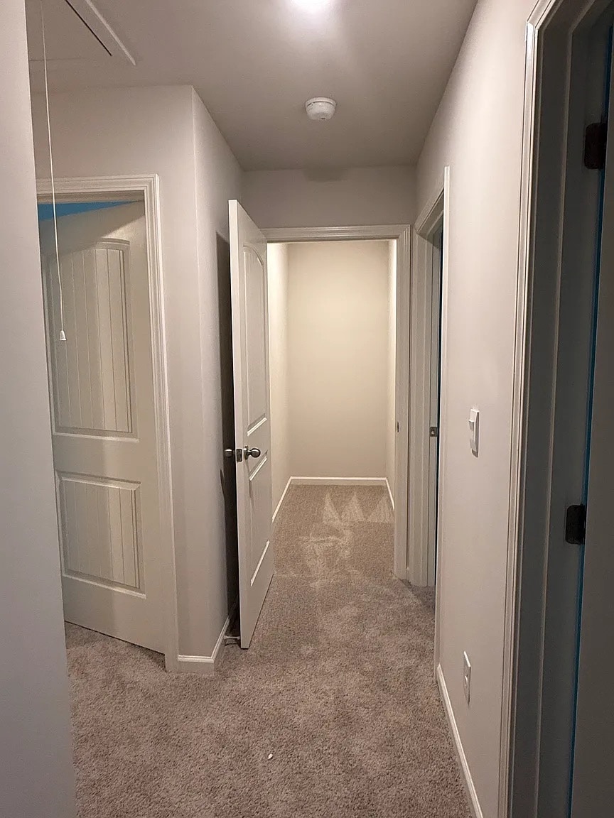 Building Photo - Room in Townhome on Greyton Dr