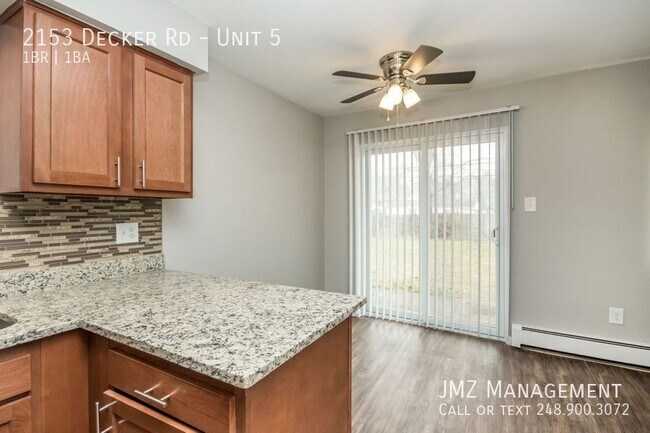 Building Photo - 2153 Decker Rd