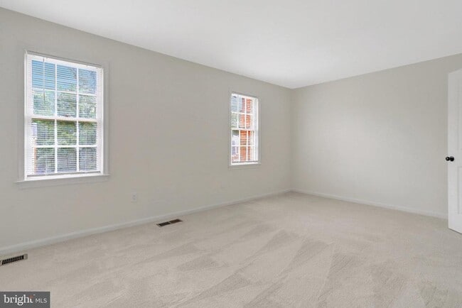 Building Photo - 4112 Century Ct
