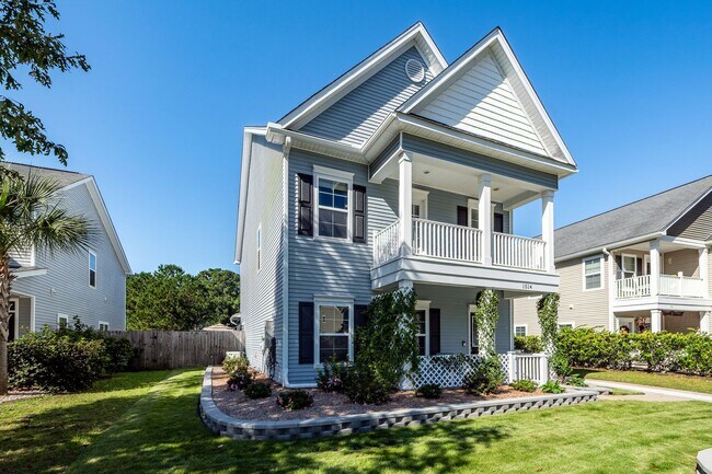 Building Photo - 4 Bedroom, 2.5 Bathroom Home in Brownswood...