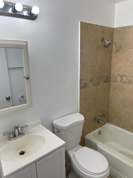 Building Photo - 3440 S 200 E