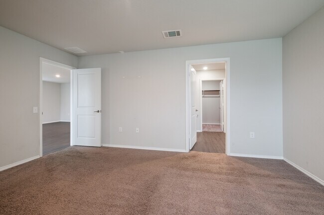 Building Photo - 7011 Polo Downs