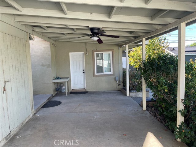 Building Photo - 1188 W Cypress Ave