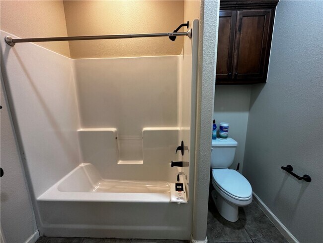 Building Photo - 584 N Mulligan Dr