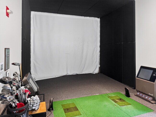 Building Photo - 61 W Hubbard St