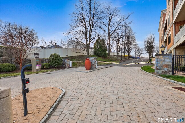 Building Photo - 50 Stone Ridge Way