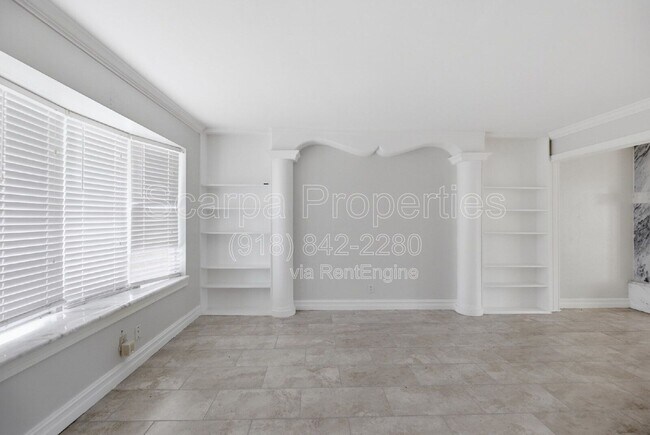 Building Photo - 6812 E 55th St