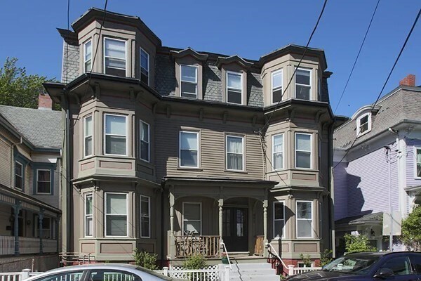 Building Photo - 395 Washington St