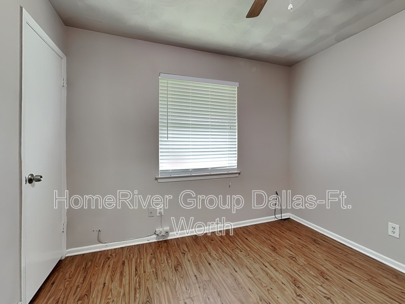 Building Photo - 4628 Danville Dr