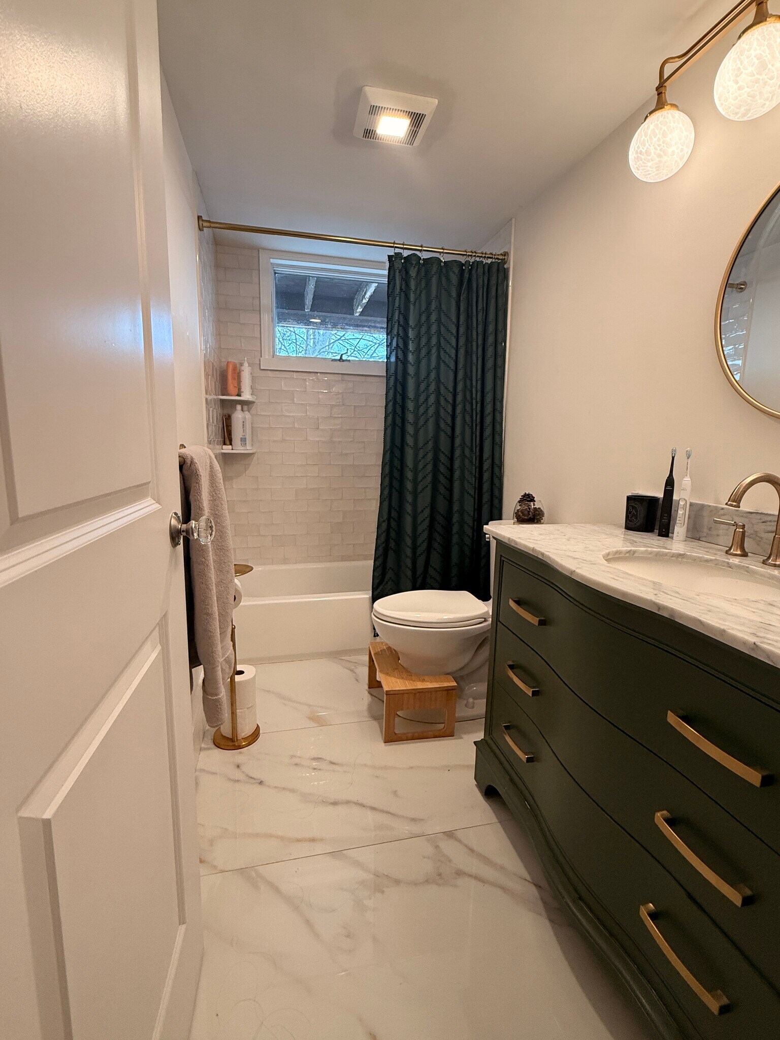 Building Photo - 23 Matchett St