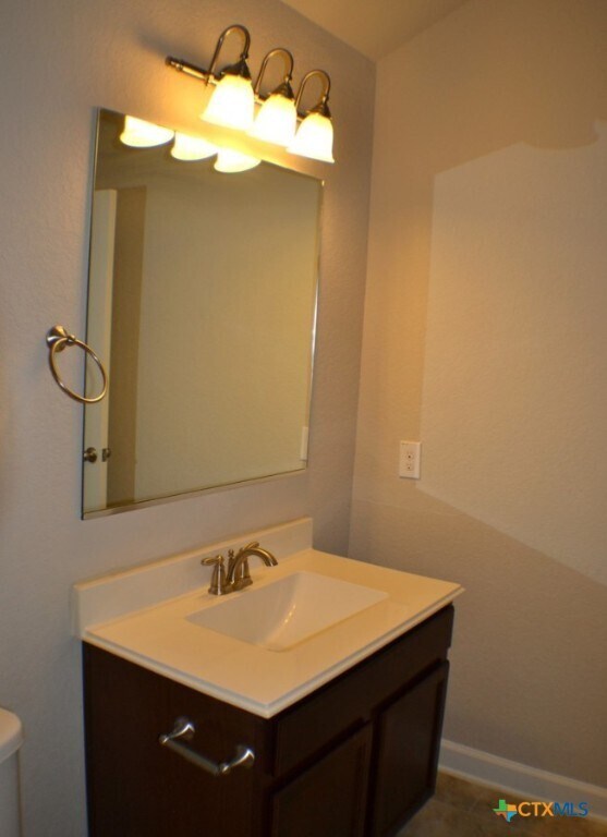 Building Photo - 3127 Pinecone Cove