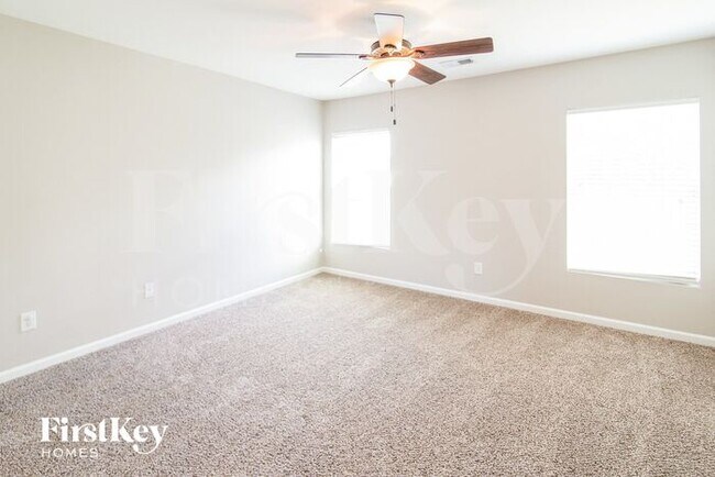 Building Photo - 406 Mountain Laurel Cir