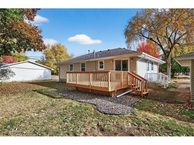 Building Photo - 7201 Kentucky Ave N