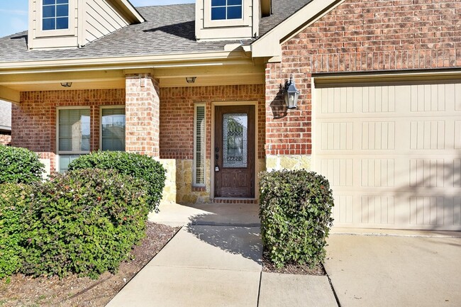 Building Photo - 217 Rugby Ln