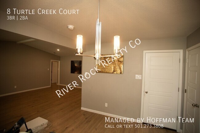 Building Photo - 8 Turtle Creek Ct