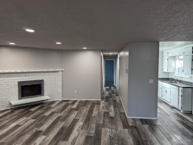 Building Photo - 6905 Holmes Island Rd SE