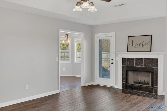 Building Photo - 113 Delta Pine Dr