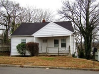 Building Photo - 800 Fleming St