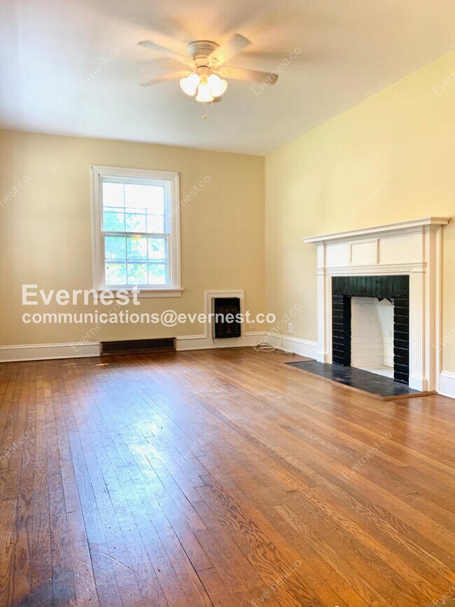 Building Photo - 2709 Lafayette Ave